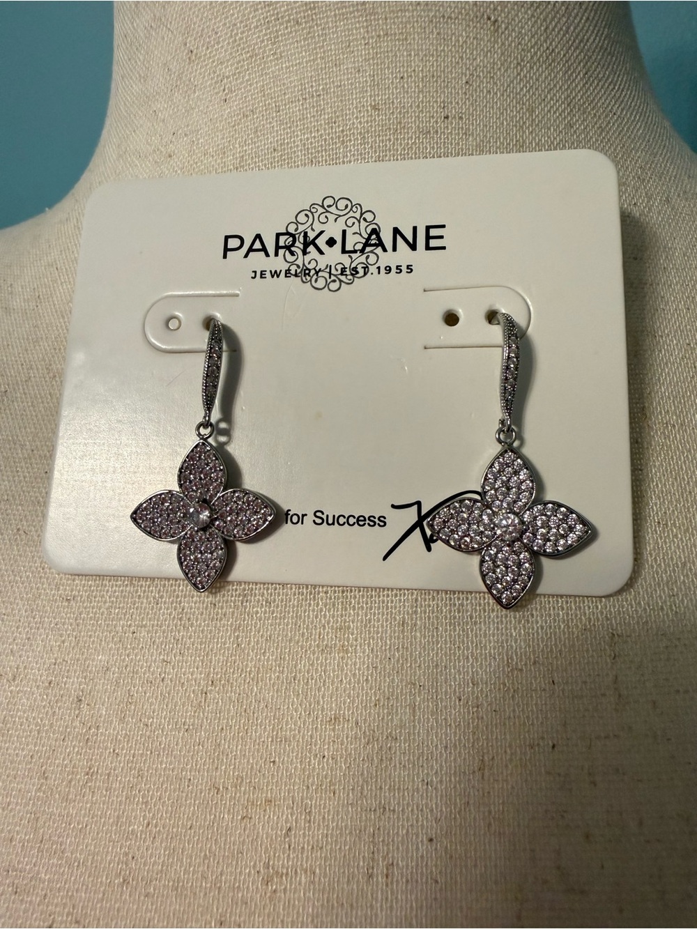 Park Lane Silver-Tone “Vera” Pearl Bracelet & Crystal Drop Earrings Set - White - Picture 2 of 5